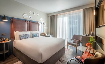 clayton hotel city of london