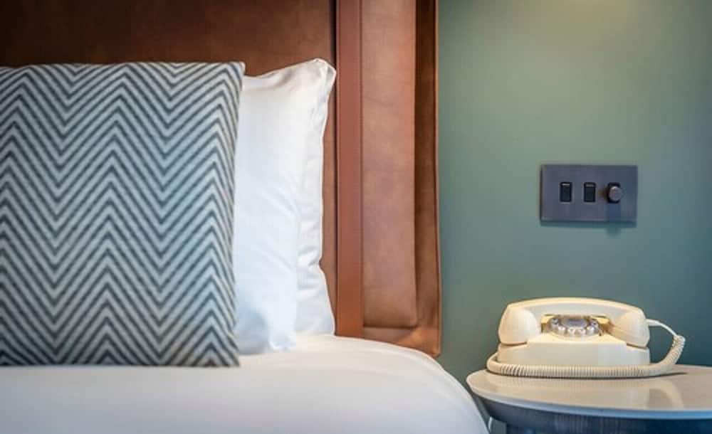 clayton hotel city of london