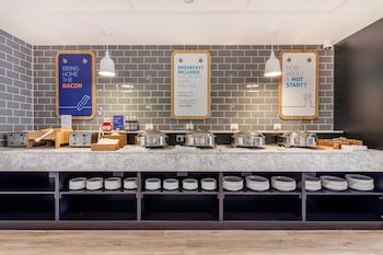 holiday inn express wigan by ihg