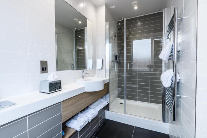 holiday inn express wigan by ihg