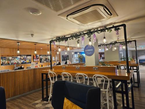 holiday inn express wigan by ihg