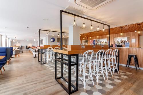 holiday inn express wigan by ihg
