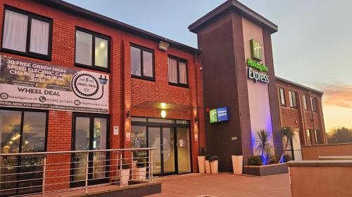 holiday inn express wigan by ihg