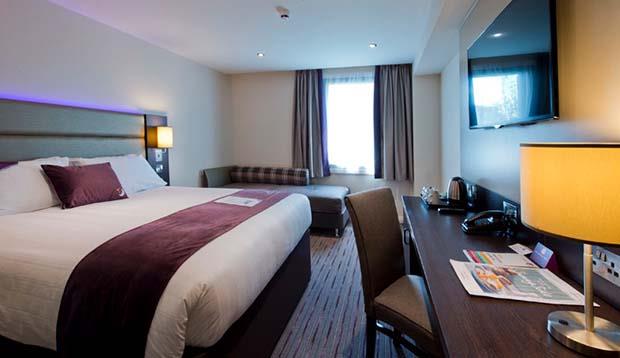 premier inn heathrow airport terminal 4