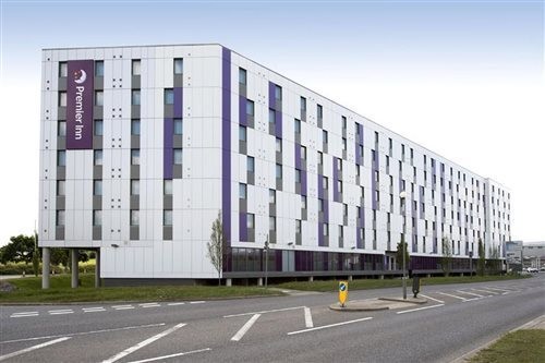premier inn heathrow airport terminal 4