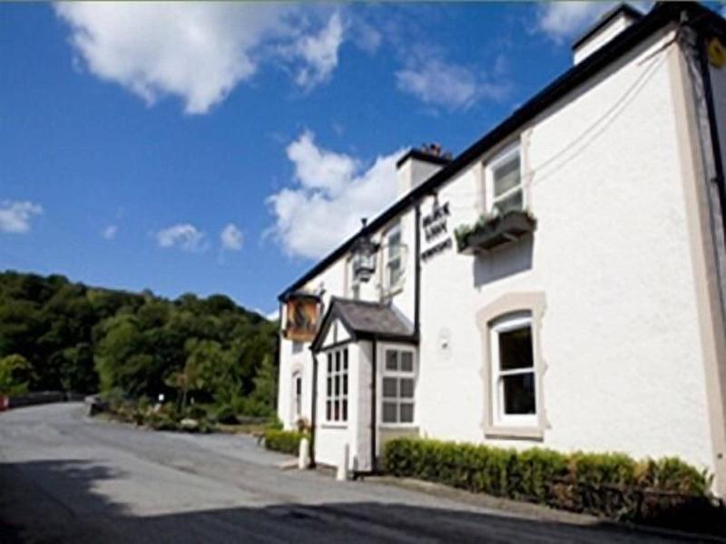 Black Lion Hotel,Conwy>>Abergele,4 star