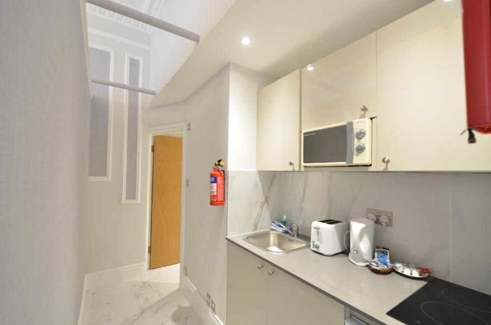 amber residence hotel