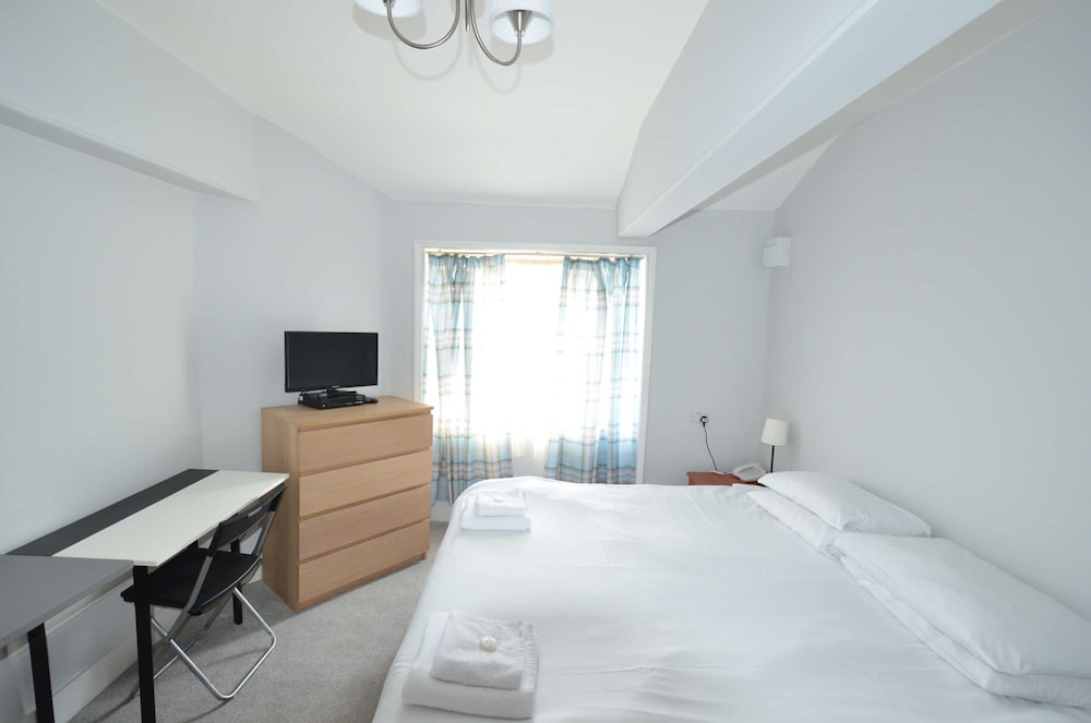 amber residence hotel