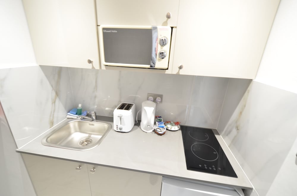 amber residence hotel