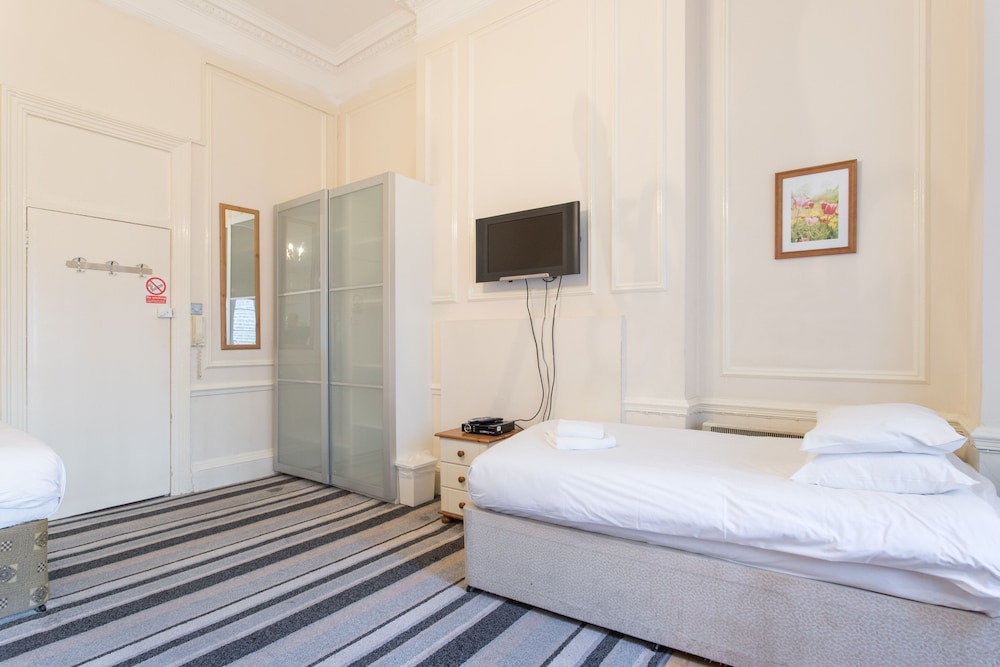 amber residence hotel