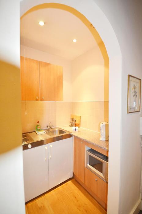 amber residence hotel