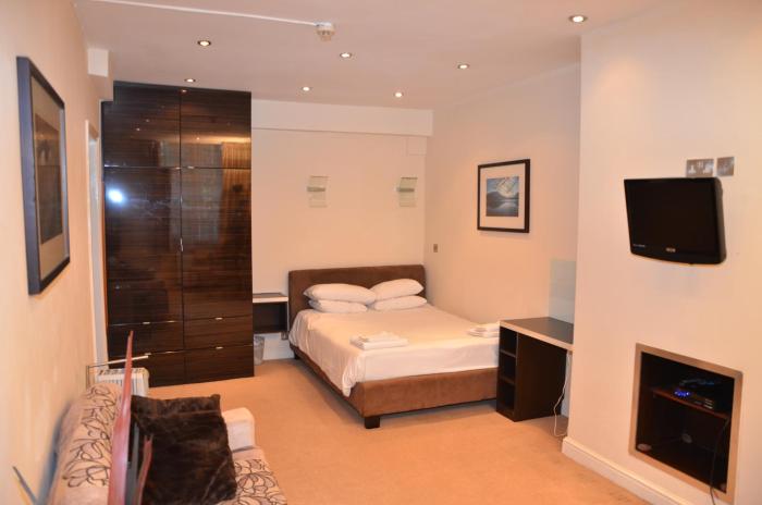 amber residence hotel