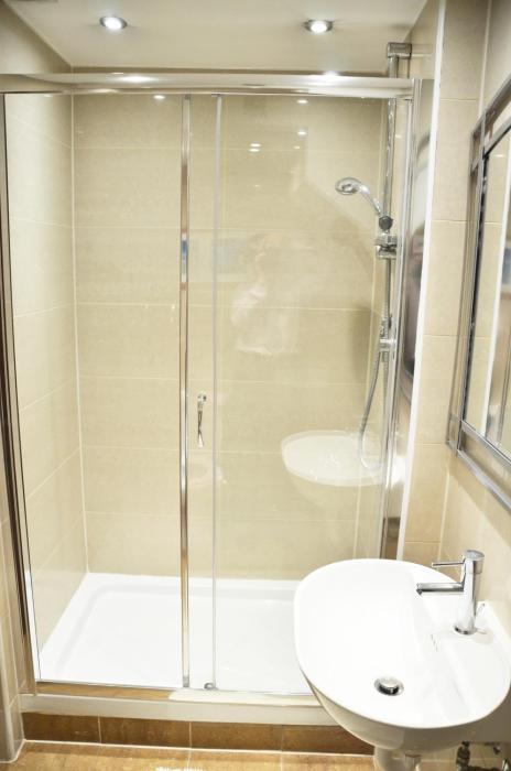 amber residence hotel