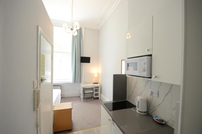 amber residence hotel