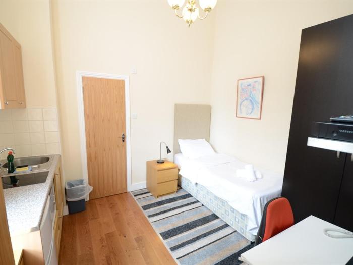 amber residence hotel