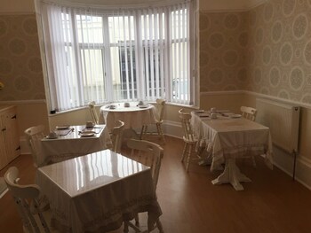 Spaview,Bridlington>>Birtley,3 star