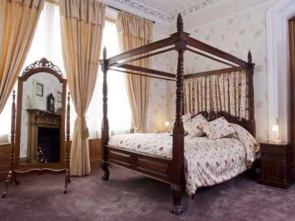 the royal hotel tain