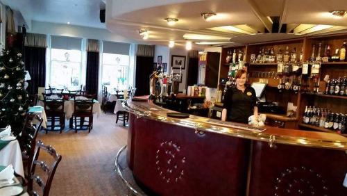 the royal hotel tain
