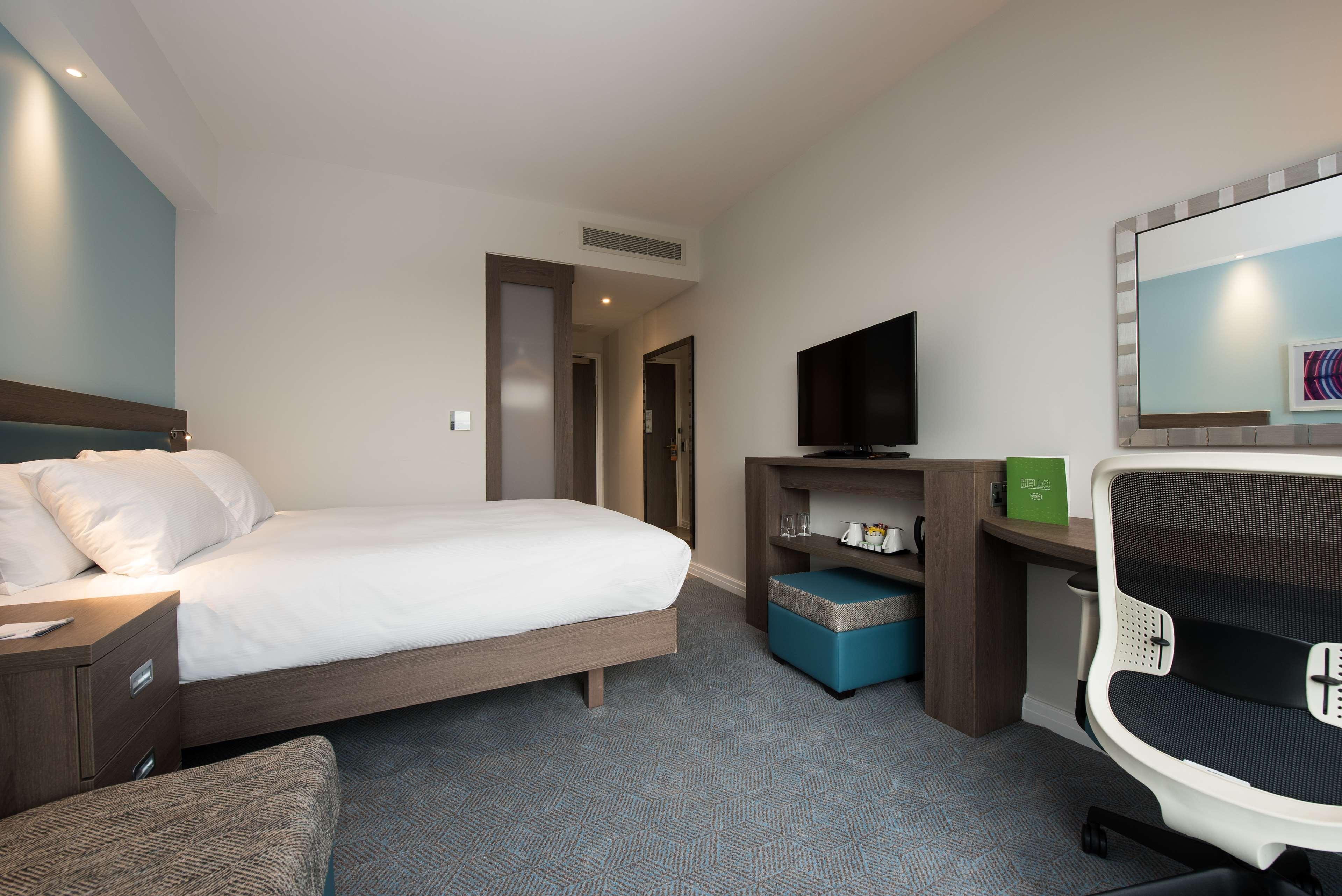 hampton by hilton edinburgh west end