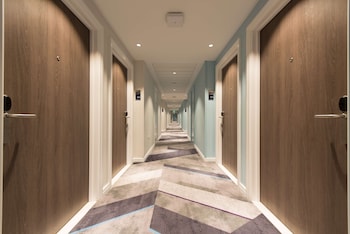hampton by hilton edinburgh west end