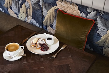 Hotel Indigo Stratford Upon Avon By Ihg,Cotswolds>>Birmingham,4 star