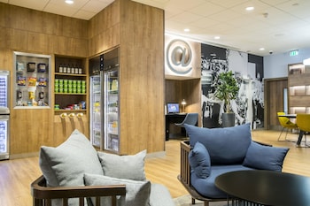 courtyard by marriott edinburgh west