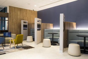 courtyard by marriott edinburgh west