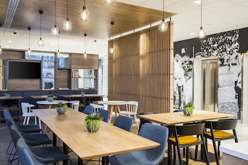 courtyard by marriott edinburgh west