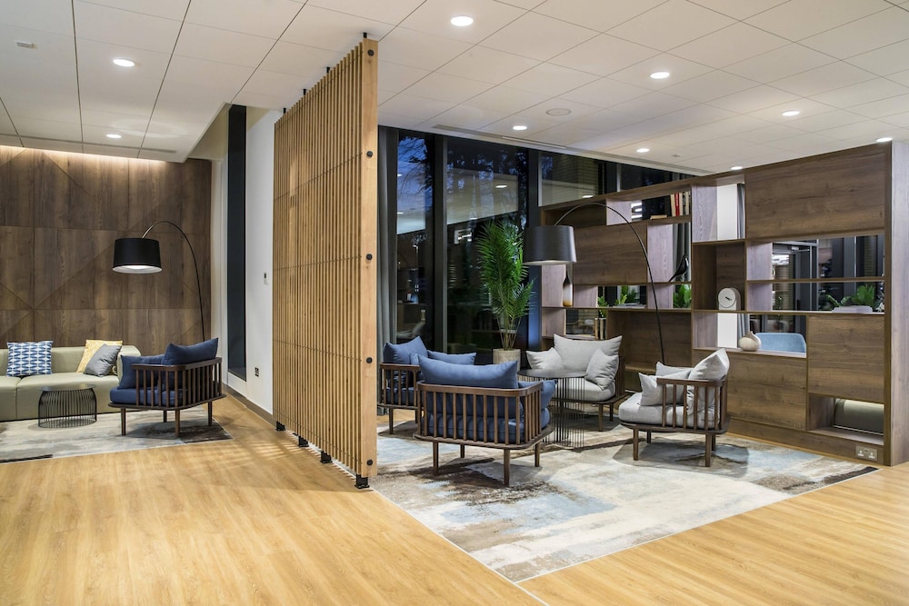 courtyard by marriott edinburgh west