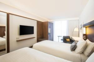 courtyard by marriott edinburgh west