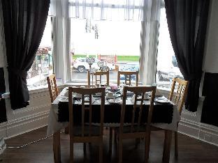 the waterfront hotel