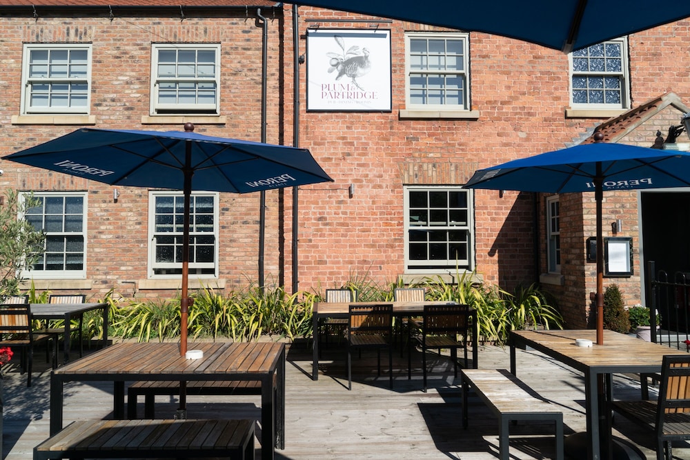 plum and partridge inn