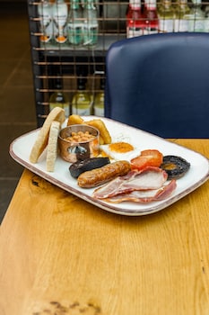 plum and partridge inn