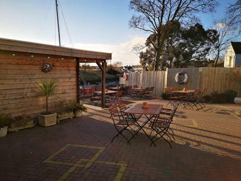 The Queen Phillippa,Lower Halstow>>Kent,4 star
