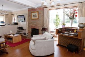 elmcroft guest house