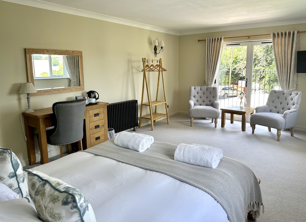 the manor at abberley