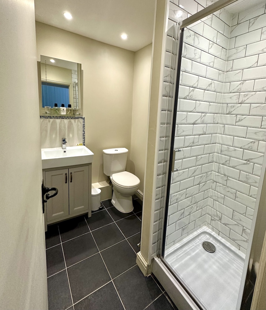 the manor at abberley