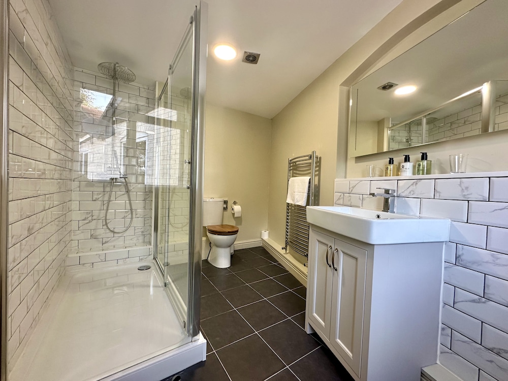 the manor at abberley