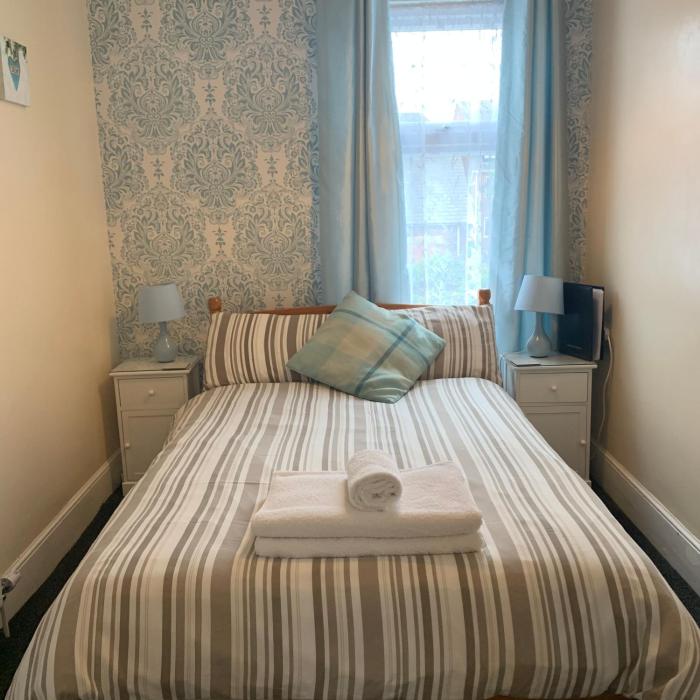 twin palms guesthouse