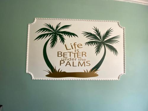 twin palms guesthouse