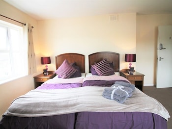 summerfield pub and boutique rooms