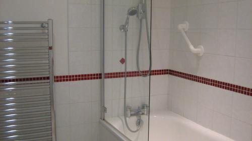 Savannah Bed & Breakfast,Egham>>Ascot,4 star