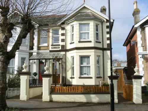Inglewood Guesthouse,Sandown>>Isle Of Wight,3 star