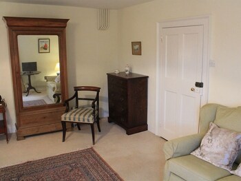 Church Farmhouse B & B,Bury>>Barton Mills,4 star