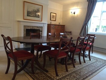 Church Farmhouse B & B,Bury>>Barton Mills,4 star