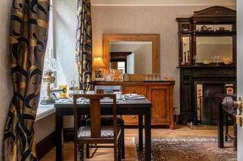 Afon Rhaiadr Country House,Brithdir And Llanfachreth>>Brithdir,5 star