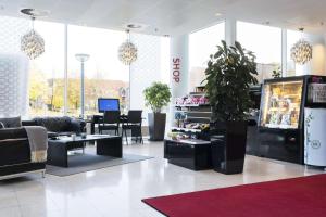 The Note,Bredsten>>Billund,4 star