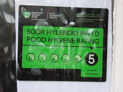 West Point Hotel Bed & Breakfast,Conwy>>Colwyn Bay,2 star