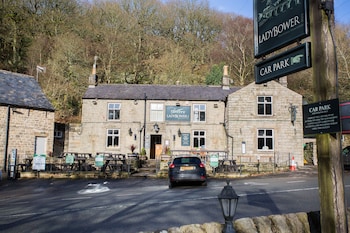 ladybower inn