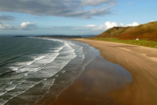 The Music Fable,South Wales>>Castle,4 star